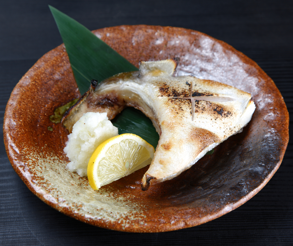 Frozen Hamachi Kama (yellowtail collars) - Hàm Cá Cam - 2.5-3 lb/bag (4-5 collars)